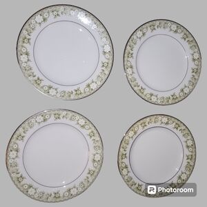 🎈EUC Noritake Princeton Bread & Butter Plates Porcelain Set of 4 PRICE IS FIRM